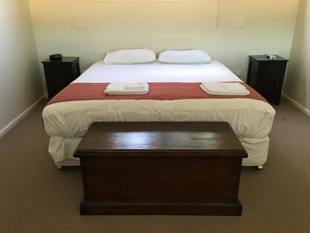 Hillview Farmstay Gundagai Exterior foto